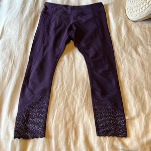 🎉 SALE 🎉 Lululemon Scallop Crop Purple Legging